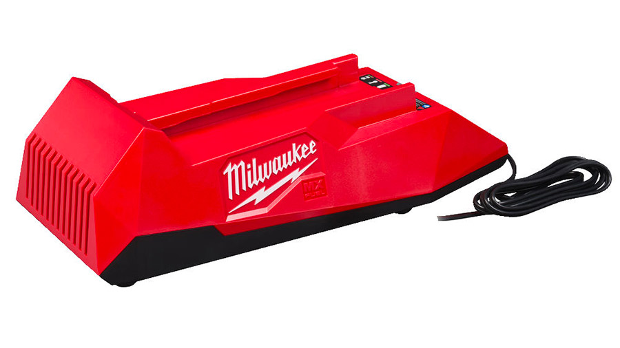 Test complet : Chargeur de batteries Milwaukee MXF C Test complet : Chargeur de batteries Milwaukee MXF C