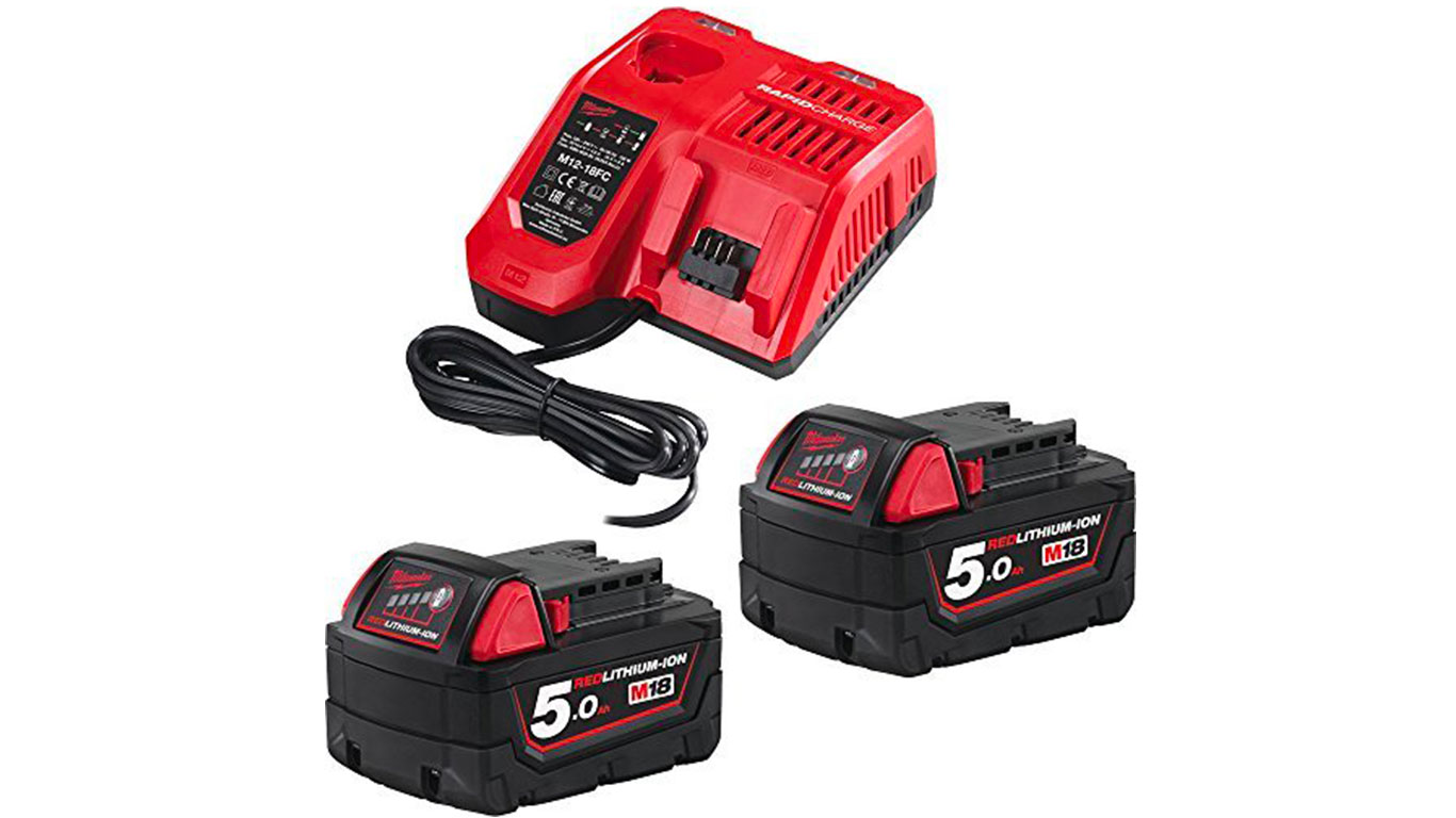 Test, avis et prix : Pack batteries Milwaukee 18V 5.0Ah et chargeur M12-18FC