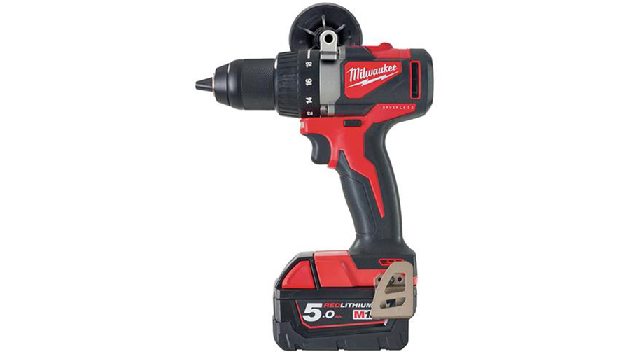 Test complet : Perceuse-visseuse sans fil Milwaukee M18 BLDD2-502X