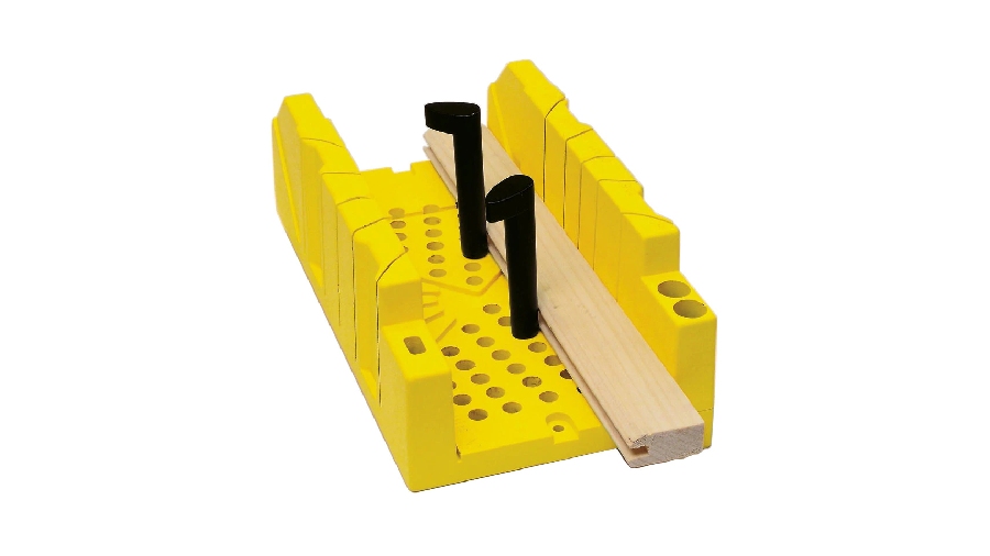 Boîte à coupe en plastique avec cales excentriques Stanley 1-20-112 Boîte à coupe en plastique avec cales excentriques Stanley 1-20-112