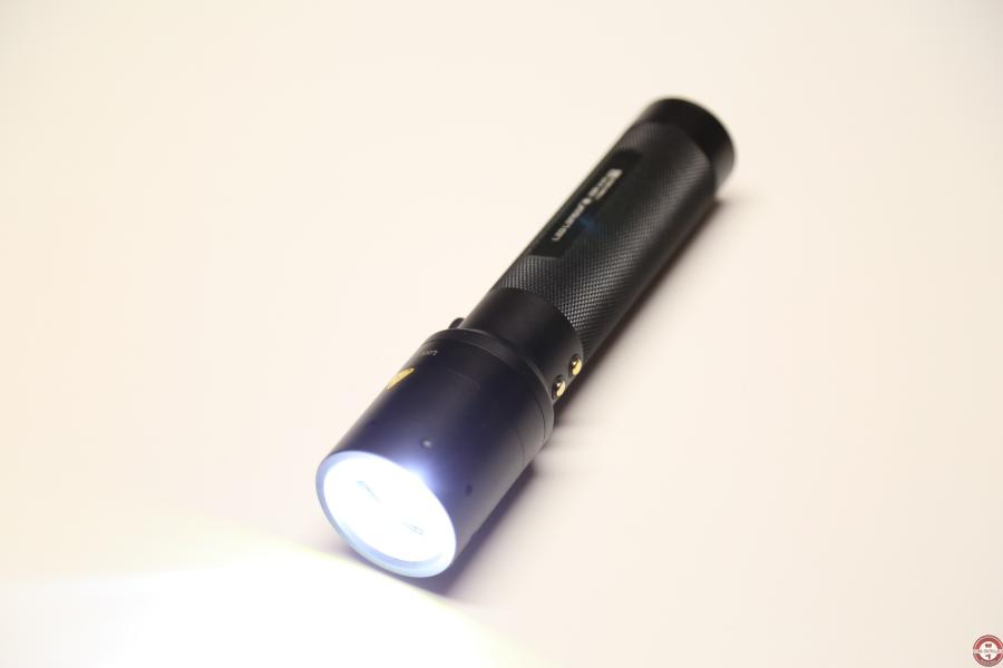 Test et avis lampe de poche Ledlenser i9R Iron prix pas cher