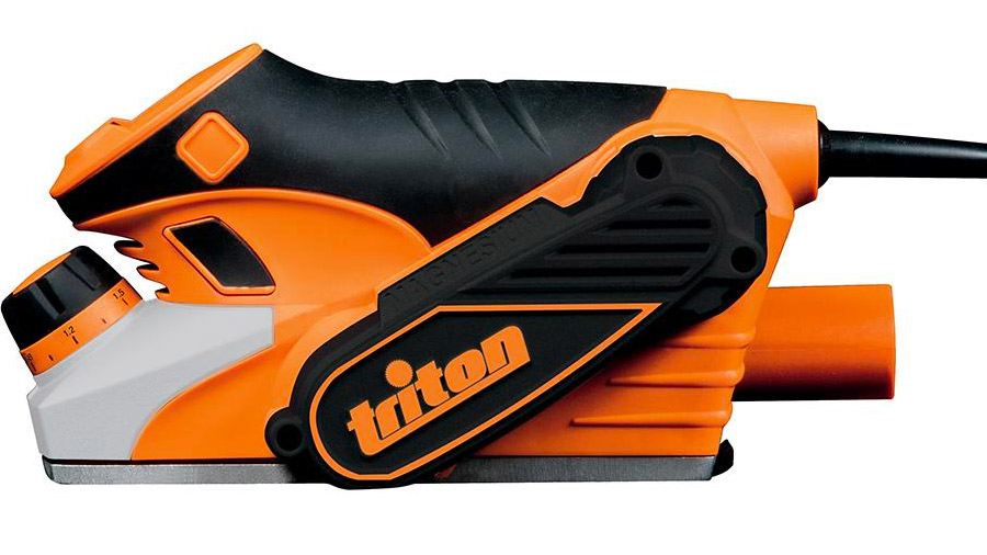 Défonceuse plongeante compacte bi-mode marque Triton 2400 watts