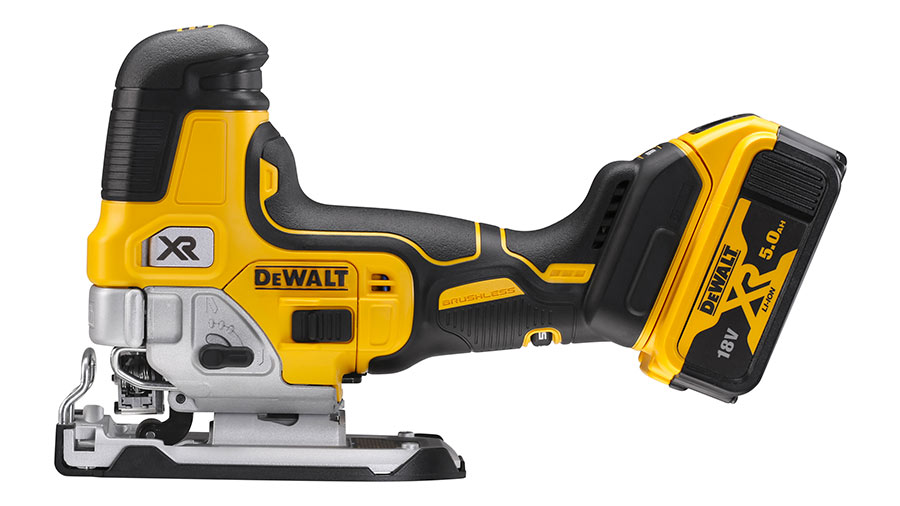 Test complet : Scie sauteuse sans fil DEWALT DCS335P2-QW