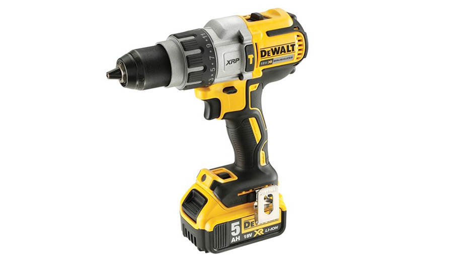 test et avis Perceuse-visseuse à percussion DCD996 DEWALT