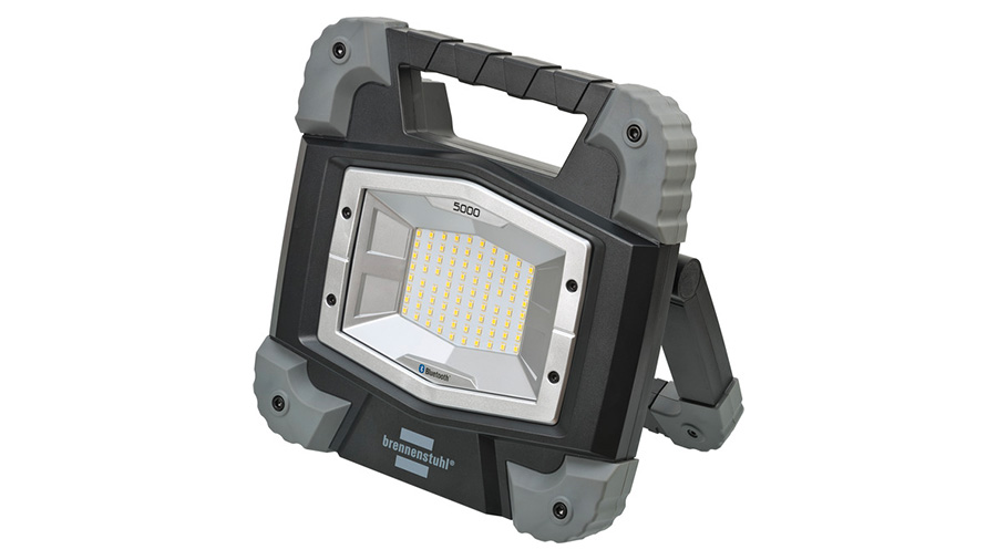 Test complet : projecteur LED filaire Brennenstuhl TORAN 5000 Lumens connecté professionnalLINE