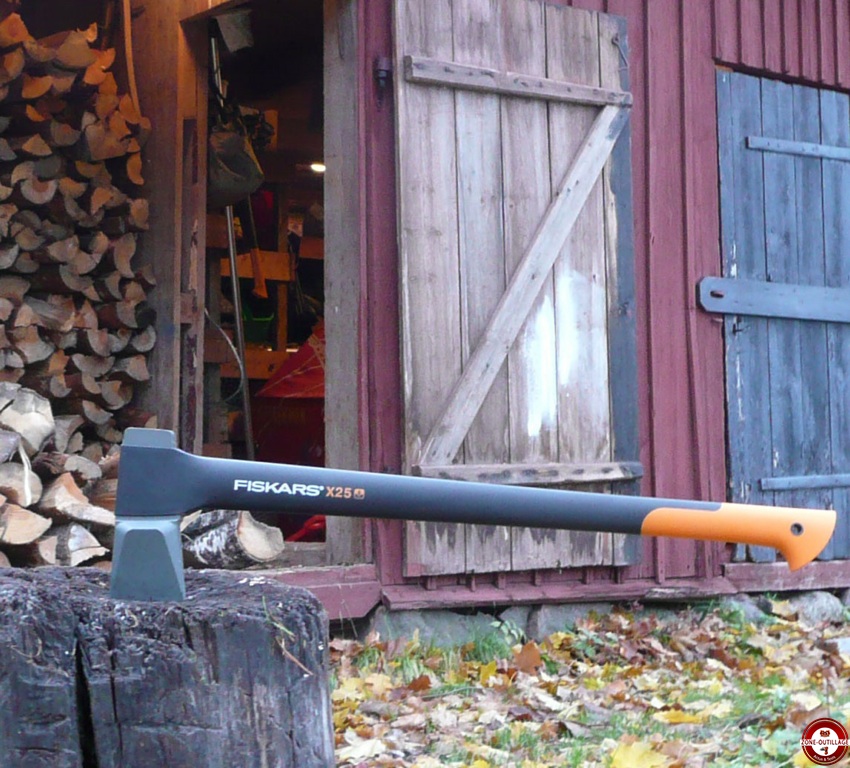 Haches et merlins : outils pour le bois Fiskars - Zone Outillage