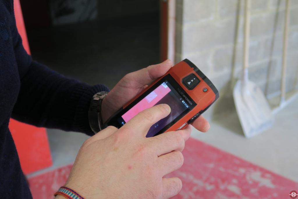 Lasermètre HILTI PD-C © Benjamin Leharivel - Zone Outillage