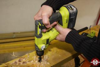 Marteau perforateur RYOBI RS18SDS