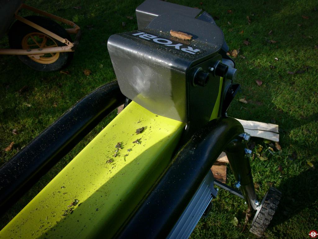 Test du fendeur de bûches électrique RYOBI RLS5A Zone Outillage — free download