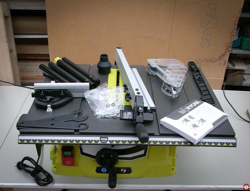Test De La Scie Sur Table Filaire Ryobi Rts 1800 Ef Zone Outillage