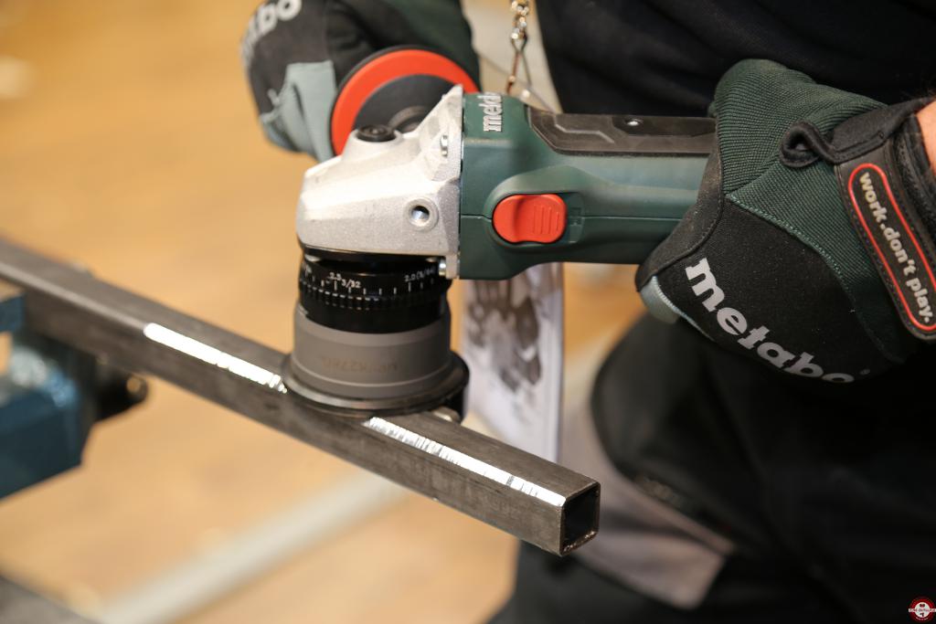 Metabo lance deux nouvelles affleureuses professionnelles sur le marché KFM  18 LTX 3 RF et KFM 9-3 RF - Zone Outillage