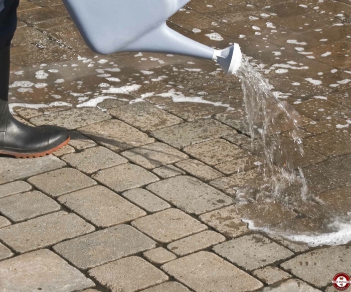 Comment Enlever La Laitance Rester Sur Un Béton Désactivé