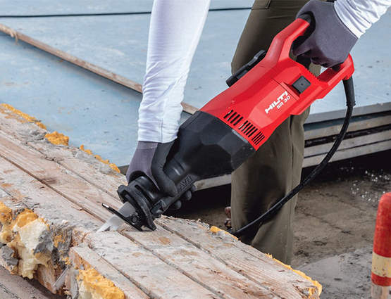 scie sabre SR 30 HILTI