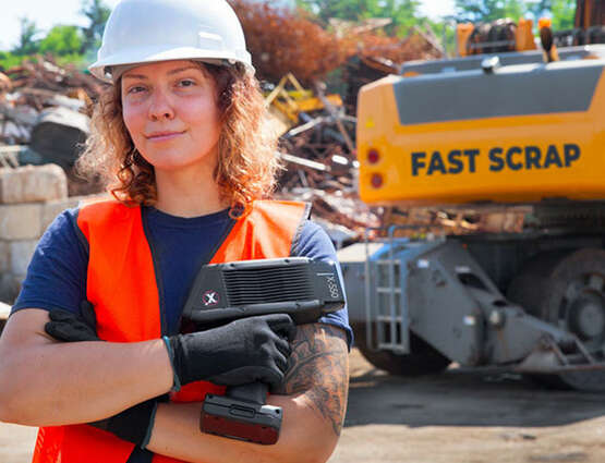 analyseur de métaux XRF portable X-550 Pb SciAps