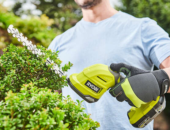 cisaille / sculpteur de végétaux sans fil 18 V One+ RY18GSA Ryobi
