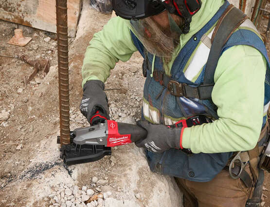 Coupe fer à béton sans fil M18 FRBCO32 Milwaukee 