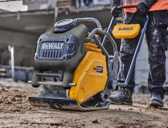 plaque vibrante sans fil POWERSHIFT DCPS7154N-XJ Dewalt