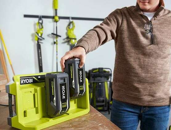 batteries et chargeurs Ryobi dernière génération 