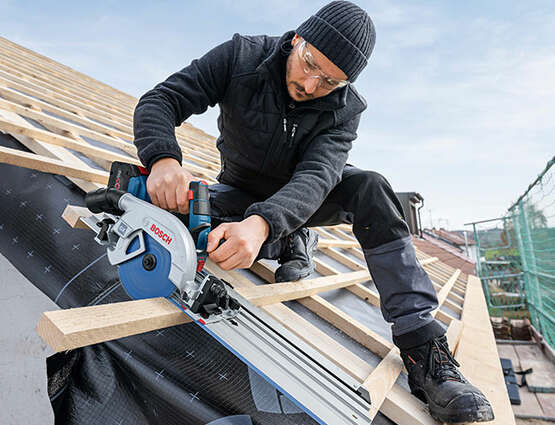 scie circulaire sans fil GKS 18V-57-2 GX Bosch Professional