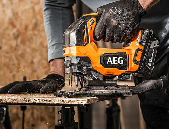 5 nouveaux outils compacts et performants qui viennent compléter la gamme PRO18V AEG