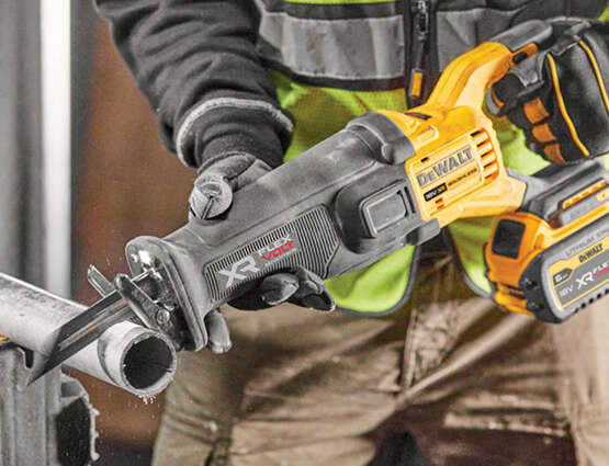 scie sabre sans fil XR 18 V FLEXVOLT Advantage DCS386 DEWALT