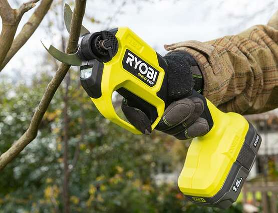 sécateurs sans fil RY18SCA et RY18SCXA 18 V One+ Ryobi 