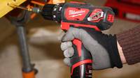 Perceuse-visseuse à percussion Milwaukee M12 BPD-202C