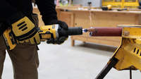 Test et avis de la meuleuse droite sur batterie DCG426N DEWALT