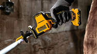 Scie sabre compacte 12 V DCS312 DEWALT