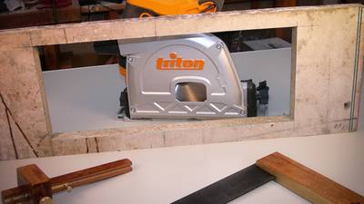 Scie circulaire plongeante Triton TTS 1400