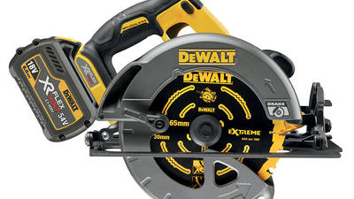 test et avis scie circulaire sans fil DeWALT 54V XR FLEXVOLT DCS575N-XJ
