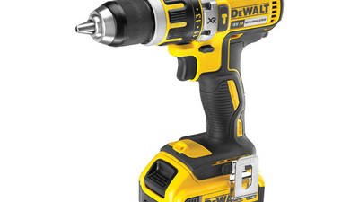 perceuse visseuse à percussion DeWALT DCD795M2