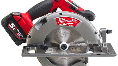 Scie circulaire sans fil Milwaukee M18 CCS66-502C Fuel