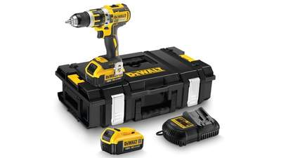 Perceuse visseuse à percussion sans fil DEWALT DCD795M2-QW