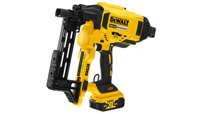 Test complet : Agrafeuse DEWALT DCFS950P2-QW sans fil