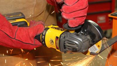 Meuleuse sans fil DEWALT DCG414T2 54V XR FLEXVOLT © Benjamin Leharivel - Zone Outillage