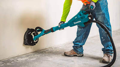 Makita présente sa première ponceuse à bras sans fil DSL800 AWS