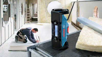 Radio de chantier numérique portable GPB 18 V-2 SC Professional Bosch