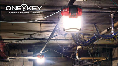 Test et avis des projecteurs de chantiers Milwaukee M18 SLSP et M18 ONESLSP ONE-KEY