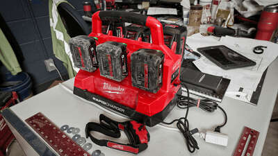 chargeur M18 PC6 Milwaukee