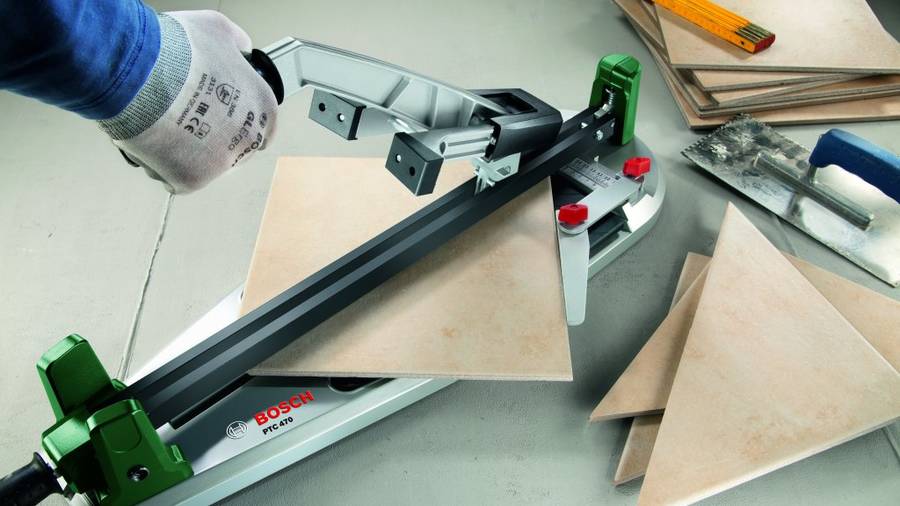 Bosch Lance Deux Nouvelles Carrelettes De Precision Ptc 740 Et Ptc