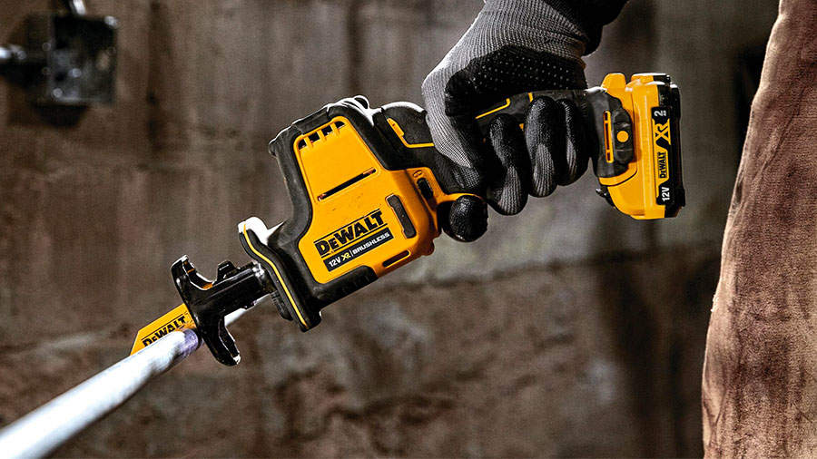 Scie sabre compacte 12 V DCS312 DEWALT