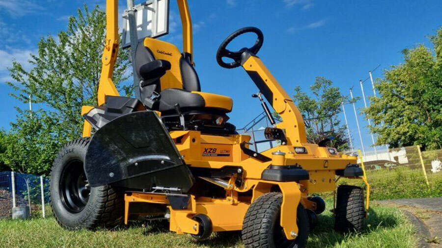 Nouvelles tondeuses autoportées XZ8 Cub Cadet