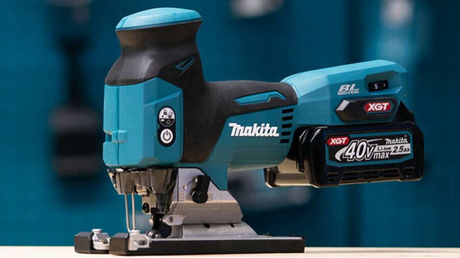scie sauteuse sans fil XGT JV001GD201 Makita