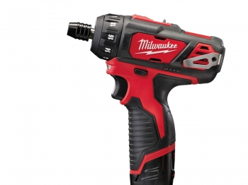 M12 BD-202C Perceuse-visseuse sans fil Milwaukee