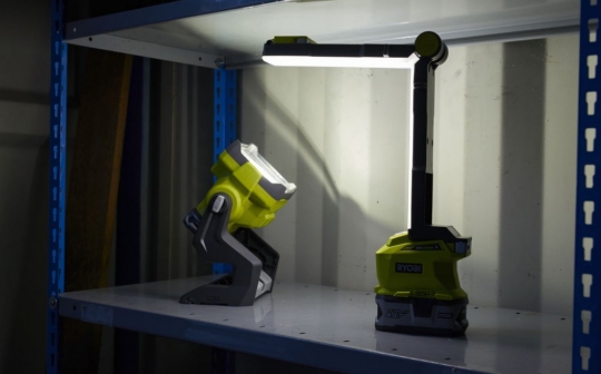 Lampe et projecteur led RYOBI