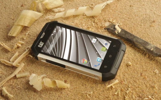 B15Q Cat Phones