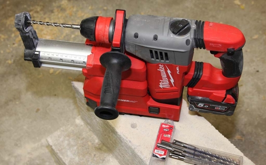 Perforateur Milwaukee M18 CHPX-502C