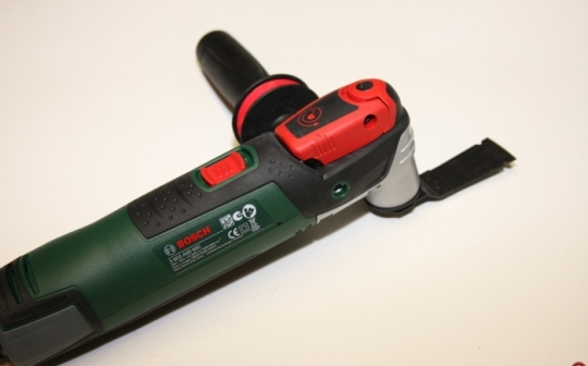 Découpeur-ponceur PMF 250 CES Bosch