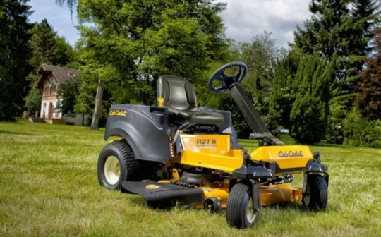 RZT-S 46 Cub Cadet